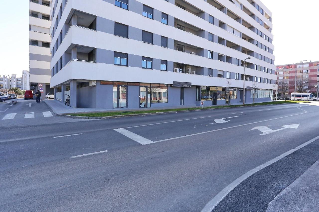 Apartments Luna With Free Parking Zadar Exterior photo