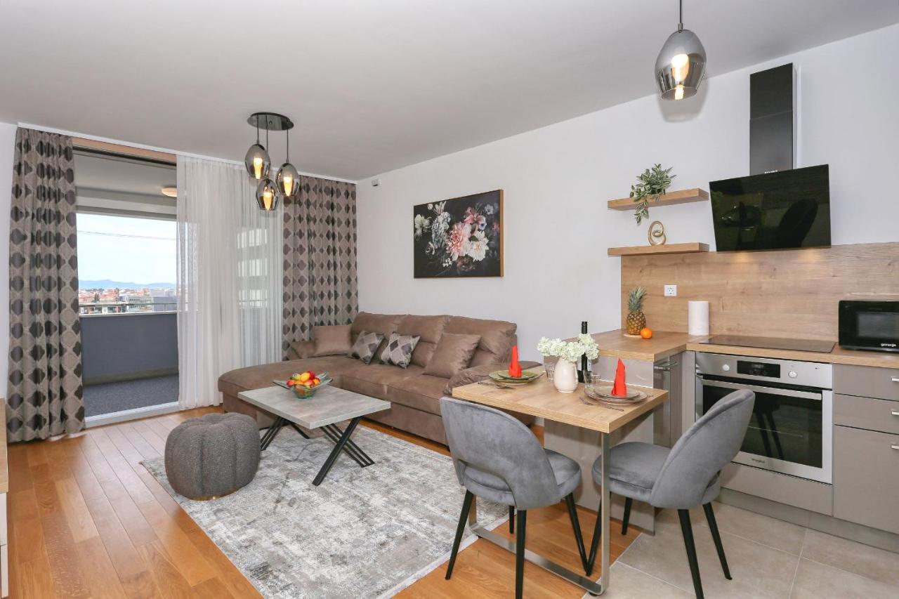 Apartments Luna With Free Parking Zadar Exterior photo