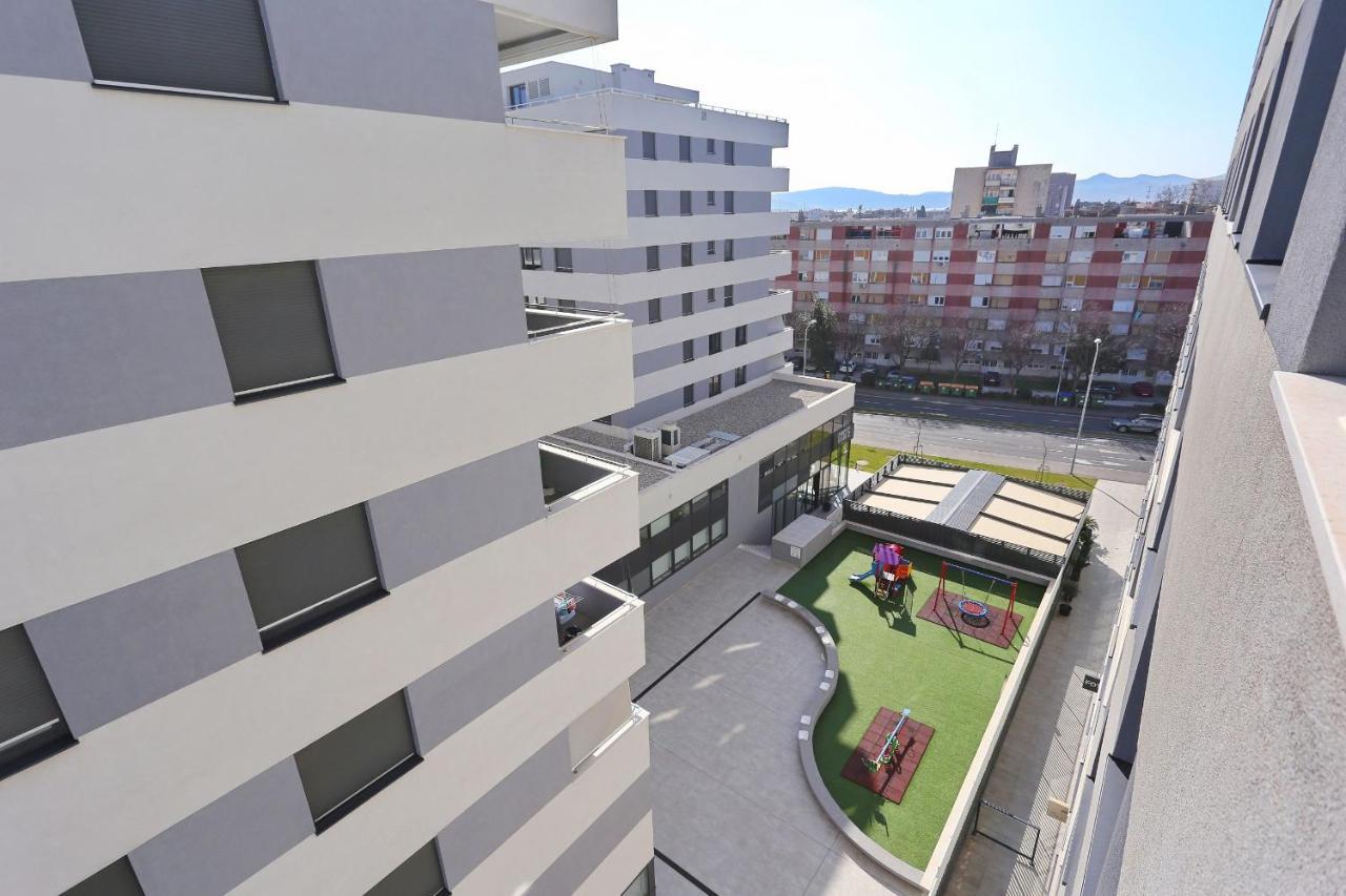 Apartments Luna With Free Parking Zadar Exterior photo